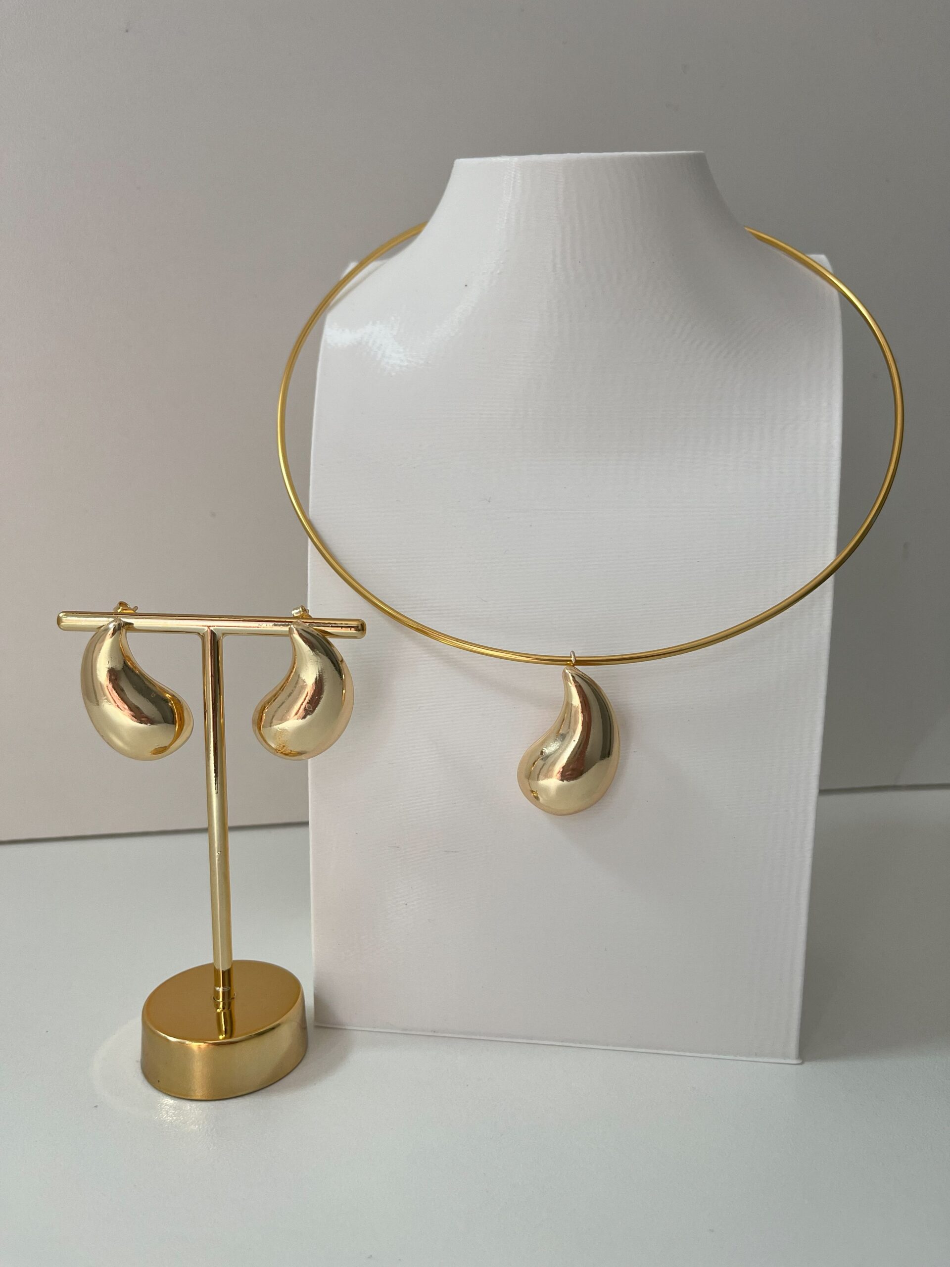 Conjunto Gota